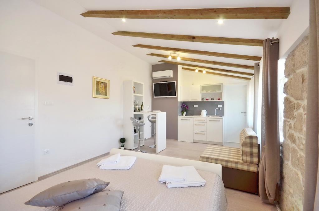 Studios Silver Split Habitación foto