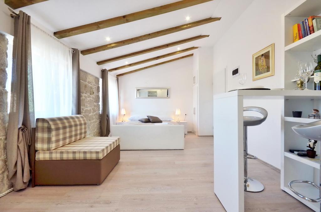 Studios Silver Split Habitación foto